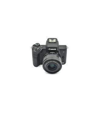 Canon Pre-Owned Canon EOS M50 w/15-45mm F3.5, Black {24.1MP}