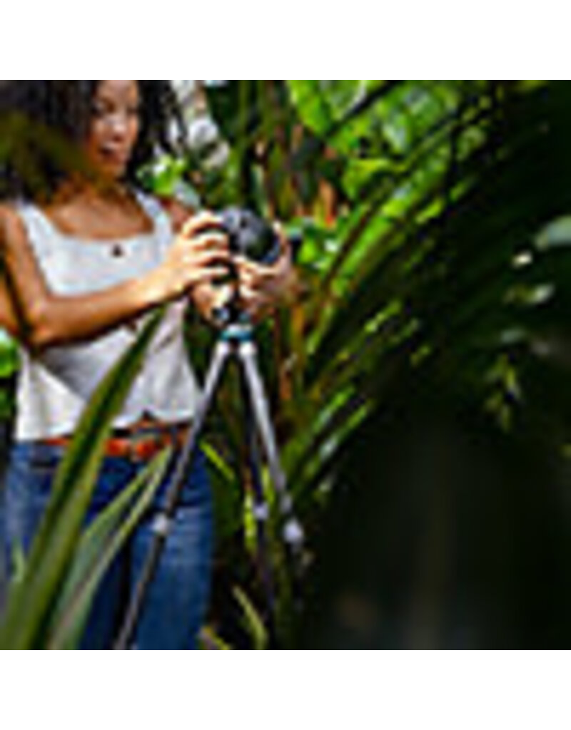 Promaster iota 422 Ultralightweight Tripod Kit - Carbon Fiber