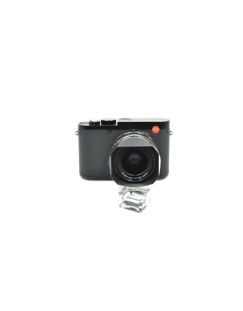 Pre-Owned Leica Q3 (Type 6506) Digital Camera, Black {60MP} 19080