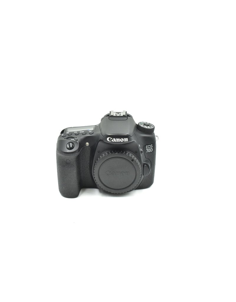 Canon Pre-owned Canon EOS 70D 20.MP DSLR Camera