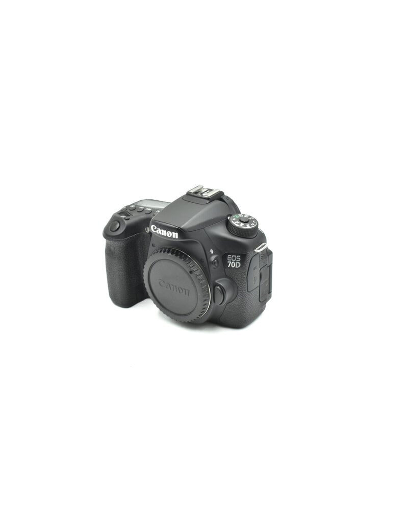 Canon Pre-owned Canon EOS 70D 20.MP DSLR Camera