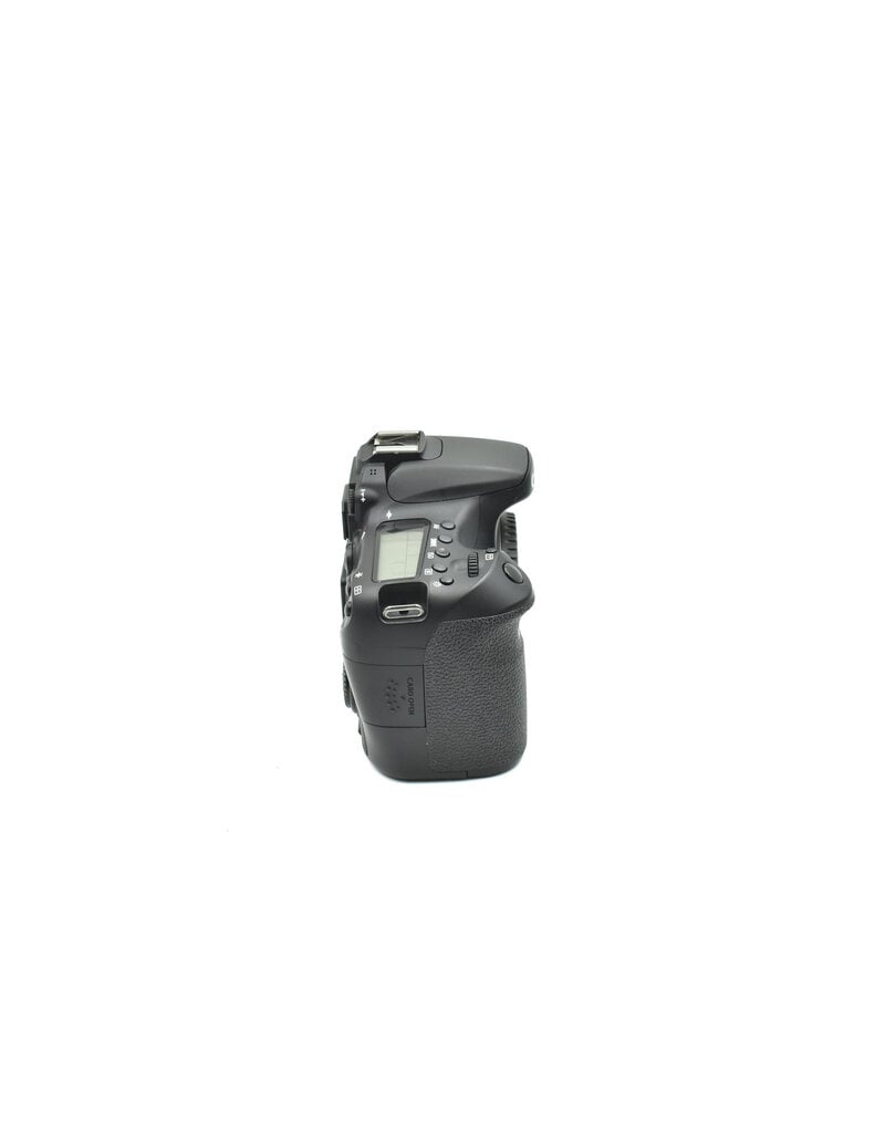Canon Pre-owned Canon EOS 70D 20.MP DSLR Camera