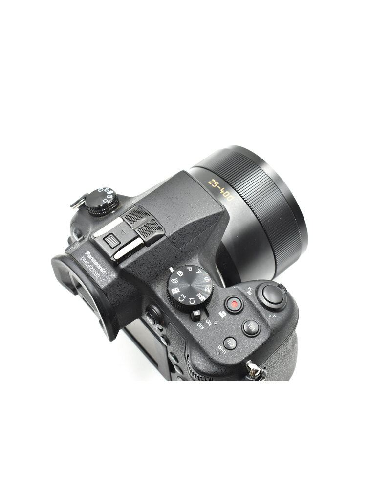 Pre-Owned Panasonic Lumix DMC-FZ1000 20.1MP 4K digital camera 25-400mm