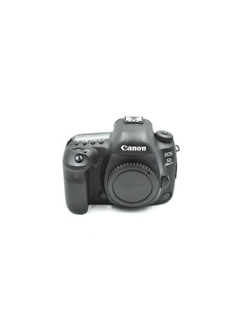 Canon Pre-Owned Canon EOS 5D Mark IV DSLR Camera Body {30.4MP}