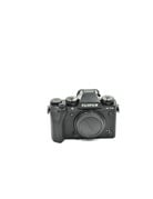 Fujifilm Pre-owned FUJIFILM X-T5 Mirrorless Camera Body, Black {40MP}