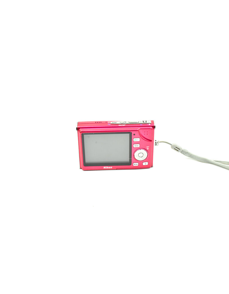 Nikon Pre-Owned  Nikon Coolpix S9 Point and Shoot 6MP