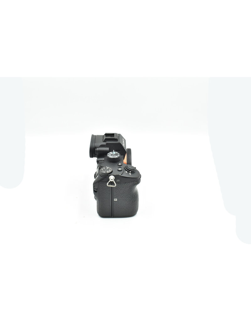 Sony Pre-owned Sony a7 III Mirrorless Camera Body, Black {24MP} (80k Shutter Count)