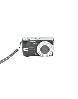 Pre-Owned Panasonic Lumix DMC-TZ3 7.2MP Camera w/ Battery 2GB SD and Charger