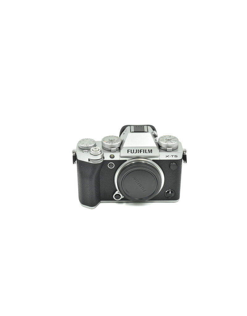 Fujifilm Pre-Owned FUJIFILM X-T5 Mirrorless Camera (Silver) (40MP)