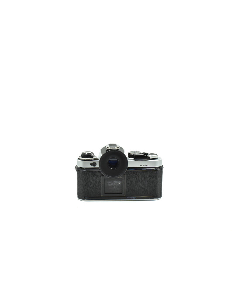 Nikon Pre-owned Nikon FE (Body Silver) (35mm  Film Camera)