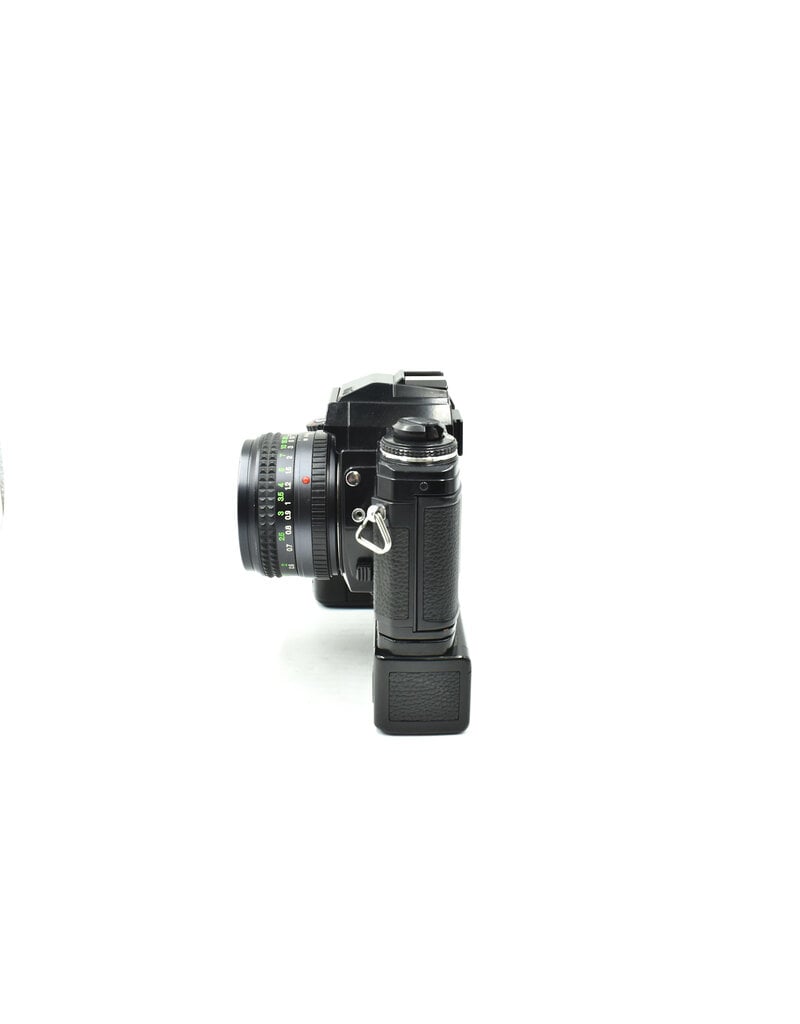 Minolta Pre-Owned Minolta X-700 w/ 50mm F1.7 MD and Winder (35mm Film Camera)