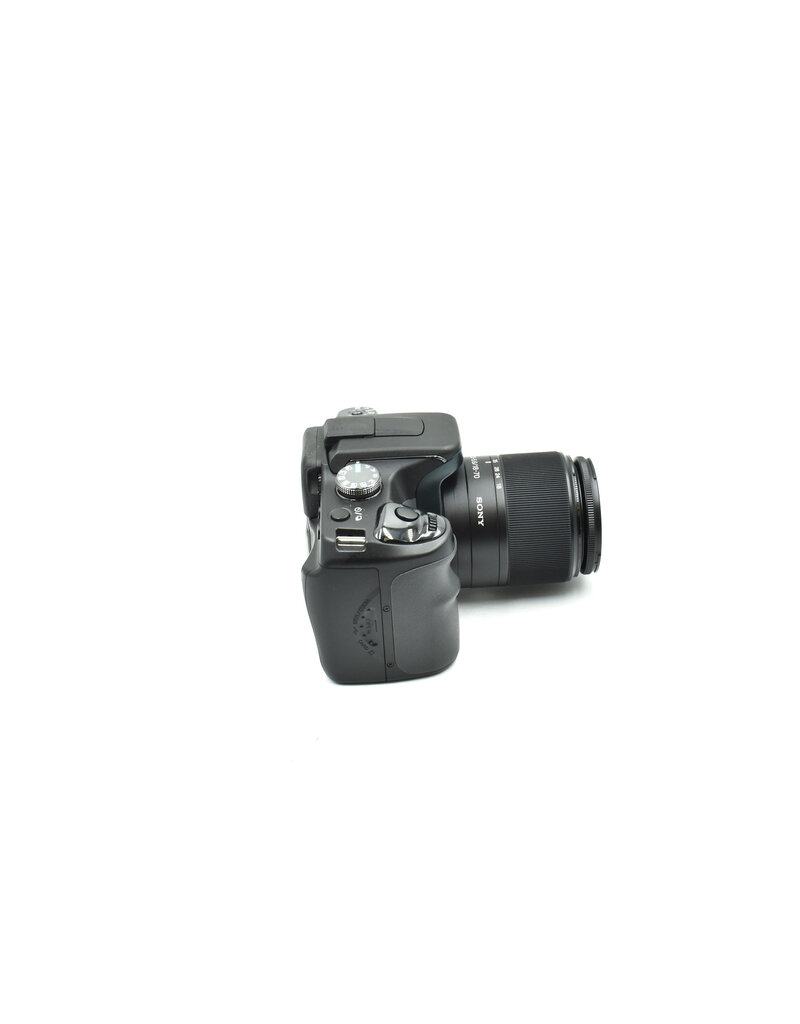 Sony Pre-Owned Sony Alpha DSLR-A100 w/ 18-70mm F3.5 (10.2MP Camera)
