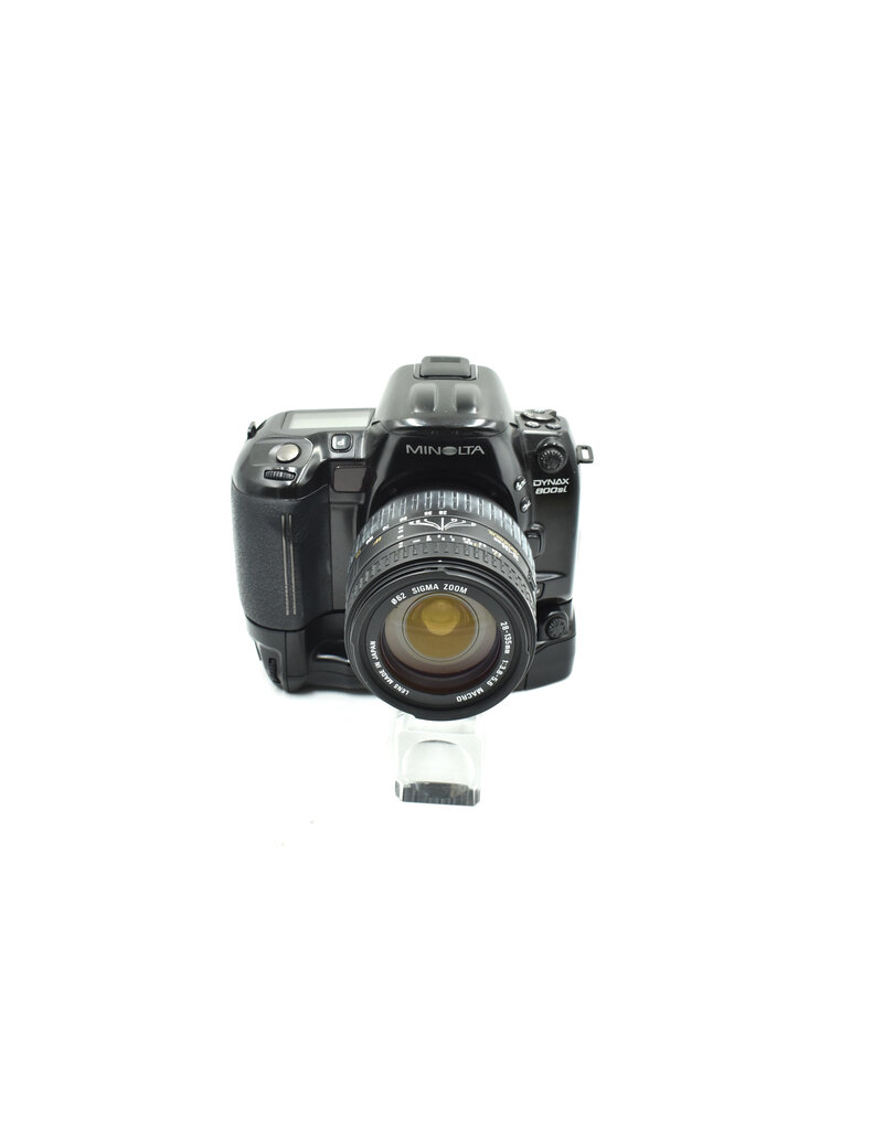 Minolta Pre-Owned Minolta Dynax 800si w/ 28-135mm F3.8 + grip(35mm SLR Film Cameras)