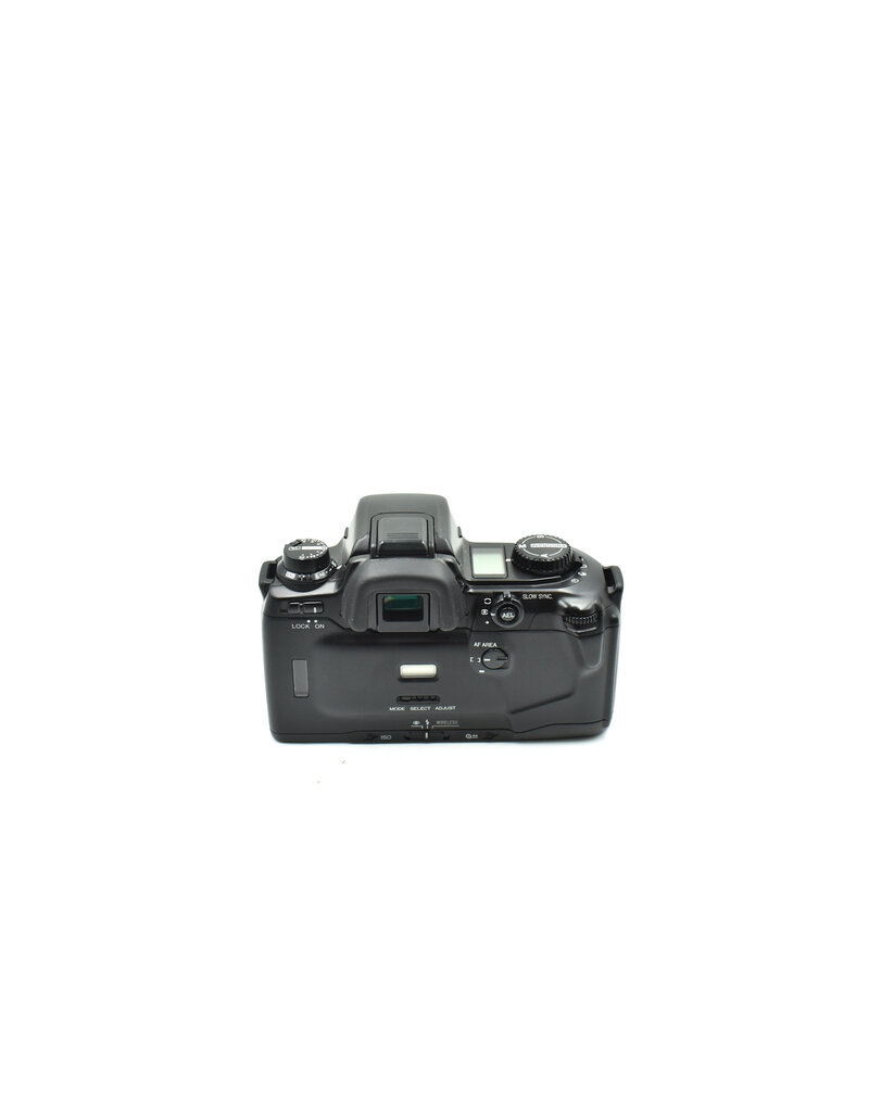 Minolta Pre-Owned Minolta Maxxum 650si Camera W/ 50mm F1.7