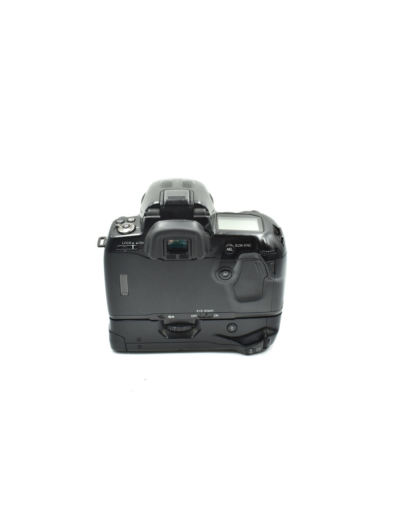 Minolta Pre-owned Minolta Maxxum 800si w/ 24-85mm F3.5+ grip (35mm Film Camera)