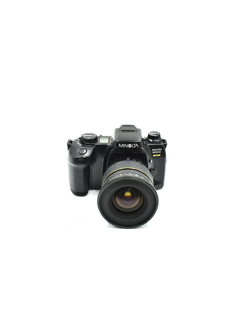 Minolta Pre-owned Minolta Maxxum 650si  w/ 20-40mm F 2.7 (35mm Film Camera)