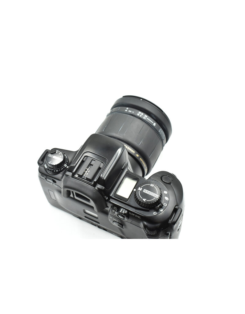 Minolta Pre-Owned Minolta Maxxum 650SI w/ 28-200 F3.8 (35mm Film Camera)