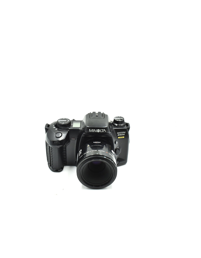 Minolta Pre-Owned Minolta Maxxum 650si w/ 50mm F2.8 (35mm Film Camera)