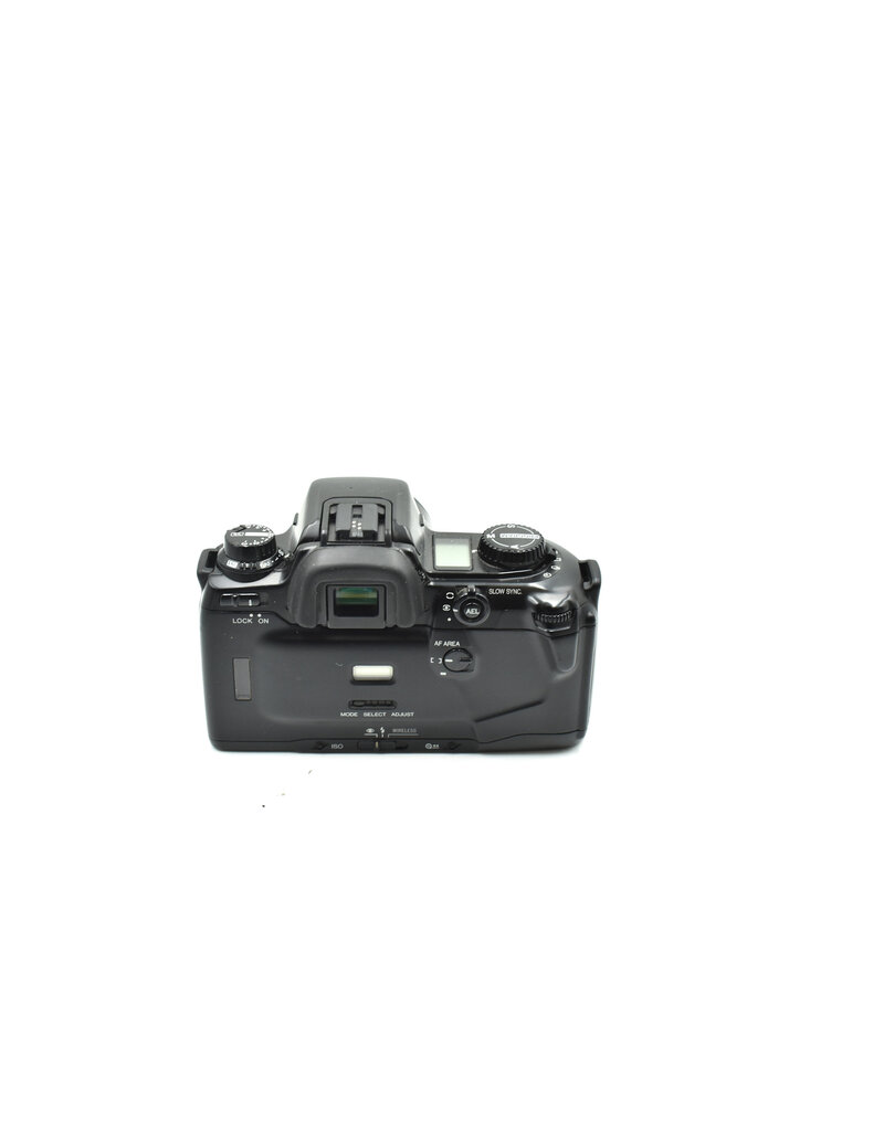 Minolta Pre-Owned Minolta Maxxum 650si w/ 50mm F2.8 (35mm Film Camera)