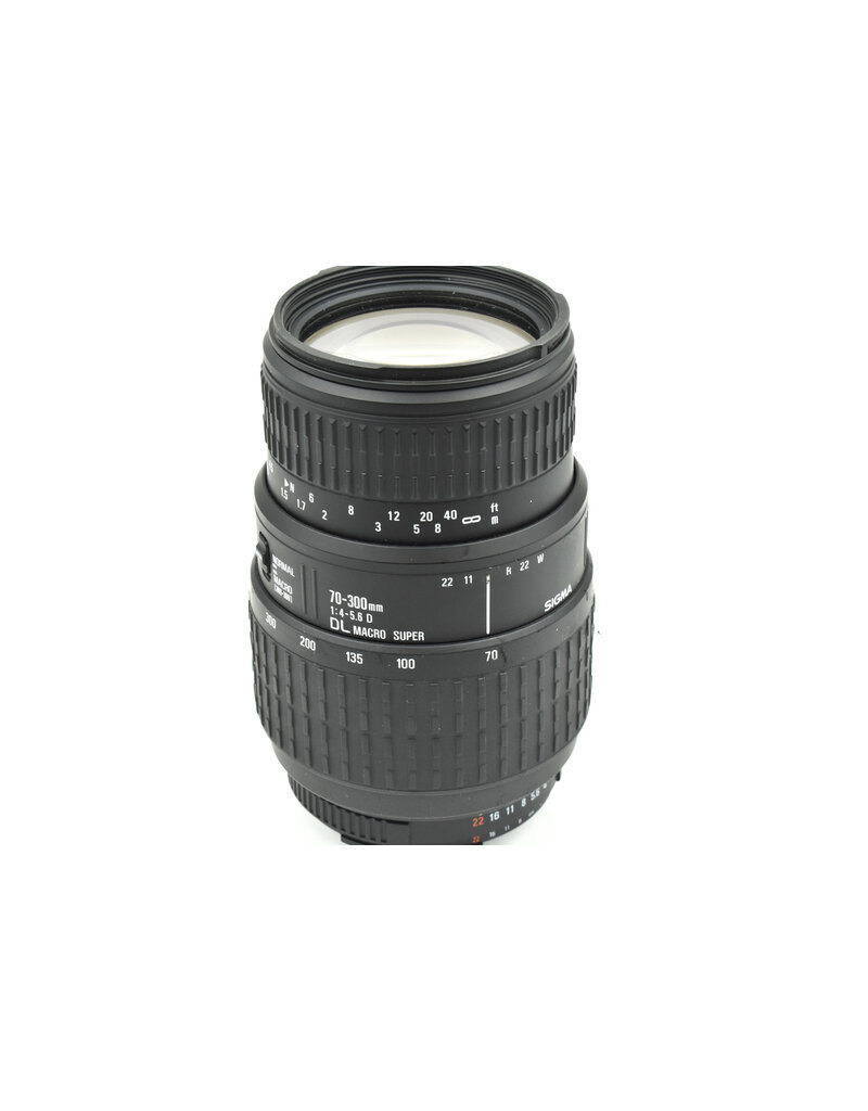 Nikon Pre-Owned Sigma 70-300mm 1:4-5.6 D DL Macro Super Autofocus Zoom Lens for Nikon