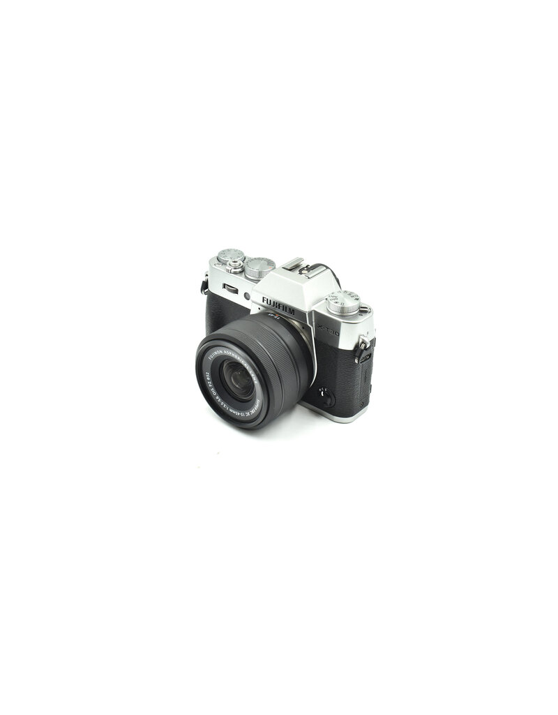Fujifilm Pre-Owned FUJIFILM X-T30 ii W/ 15-45mm F3.5 , Silver  {26.1MP}