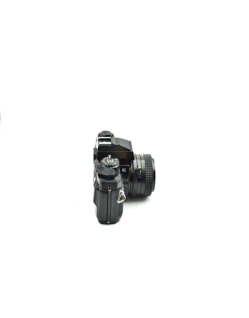 Minolta Pre-Owned Minolta X-570 W/ 50mm F1.7 (35mm Film Camera)