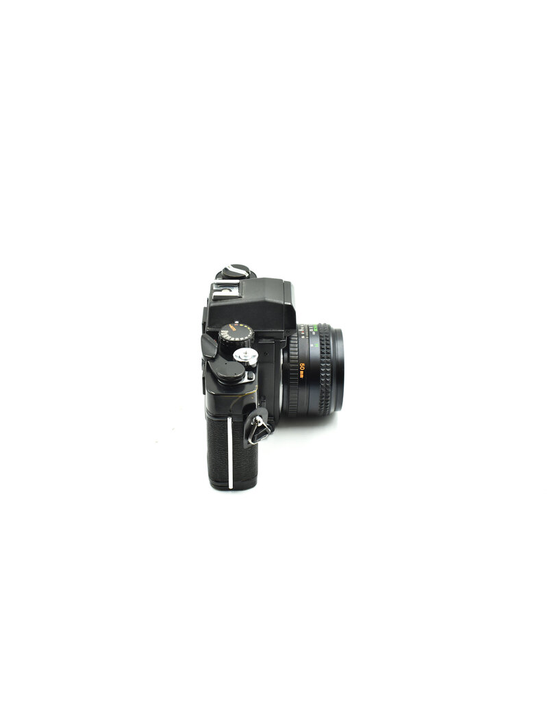 Minolta Pre-owned Minolta XE-7 w/50mm F1.4 MD Lens (35mm Film Camera)