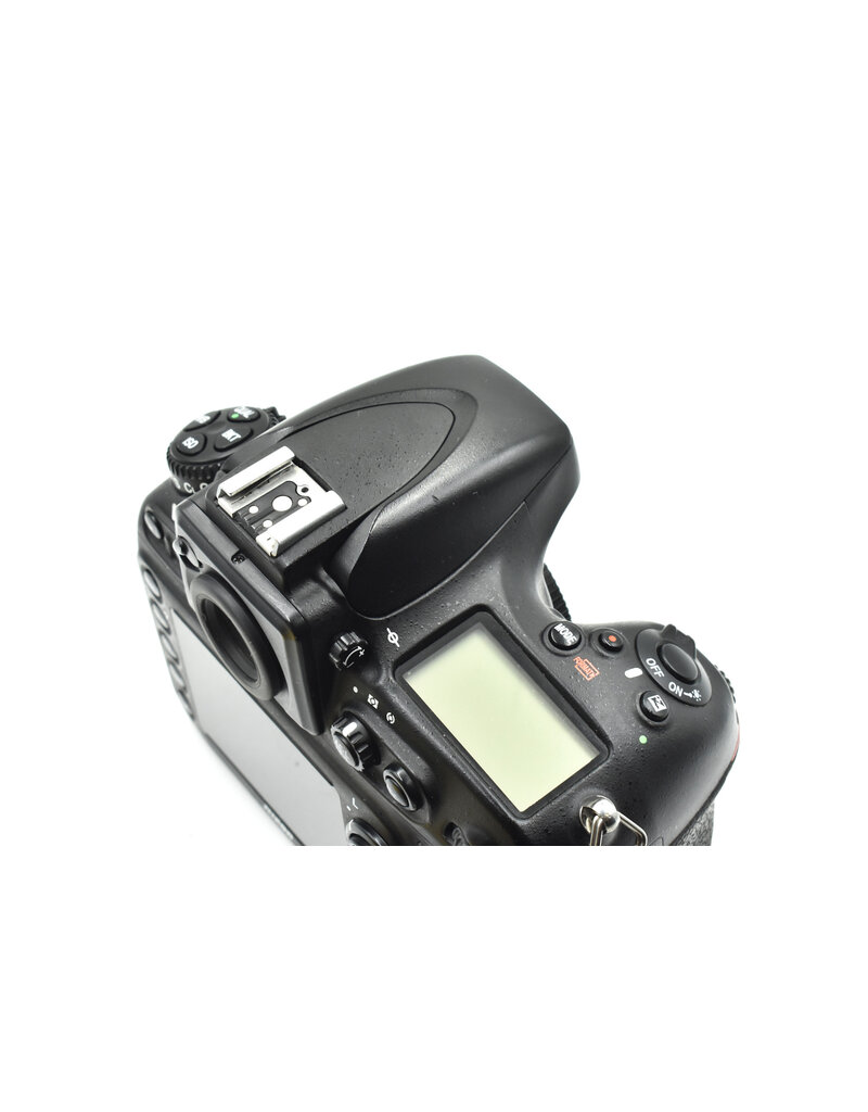 Nikon Pre-Owned Nikon D800 DSLR Camera Body {36.3MP}