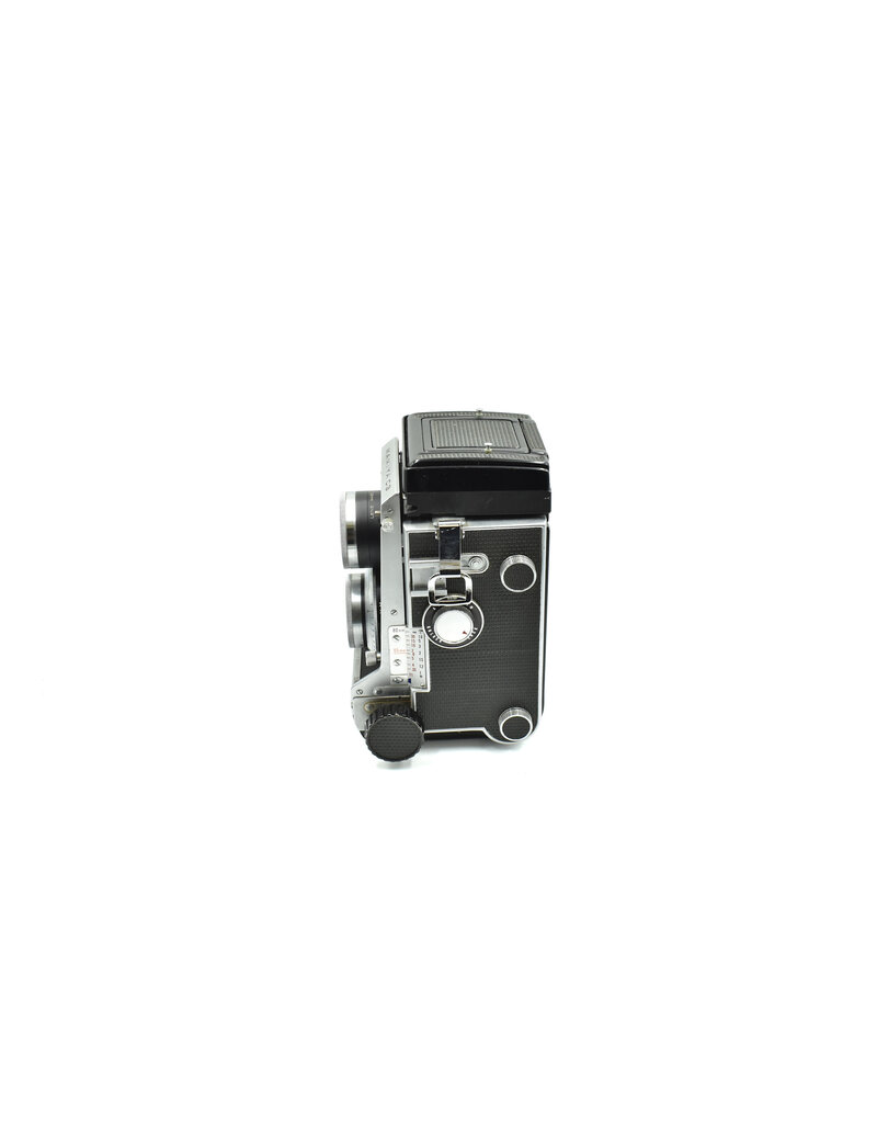 Pre-Owned Yashica Mat-124 G Film Camera (Medium Format)