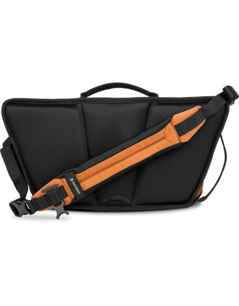 Wandrd WANDRD ROGUE Sling 9L V2 Sedona Orange