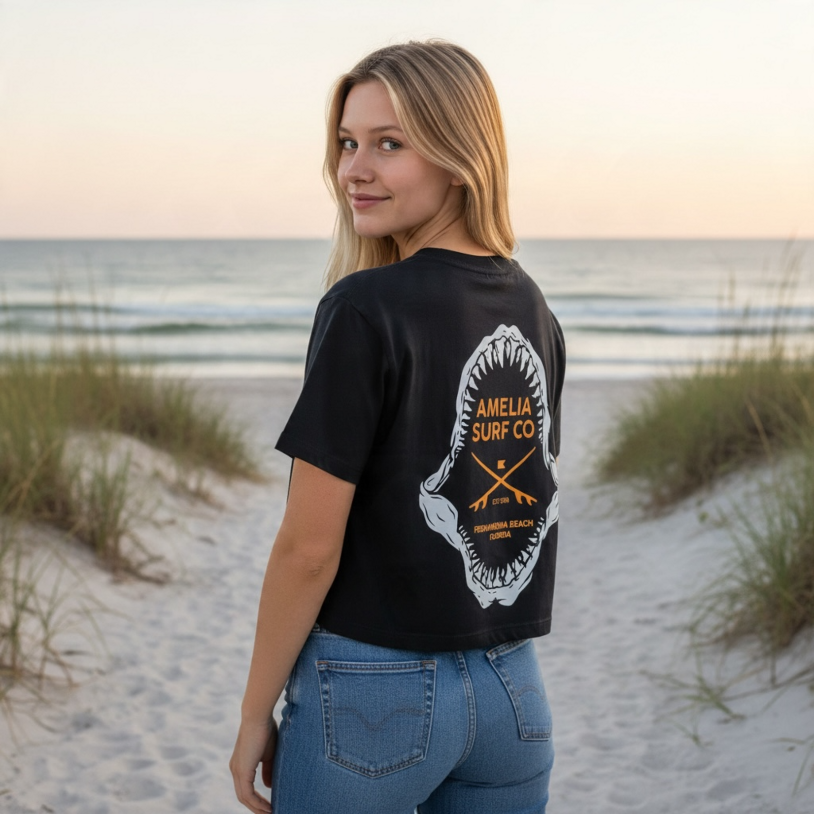 ASC JAWS CROP TOP BLACK