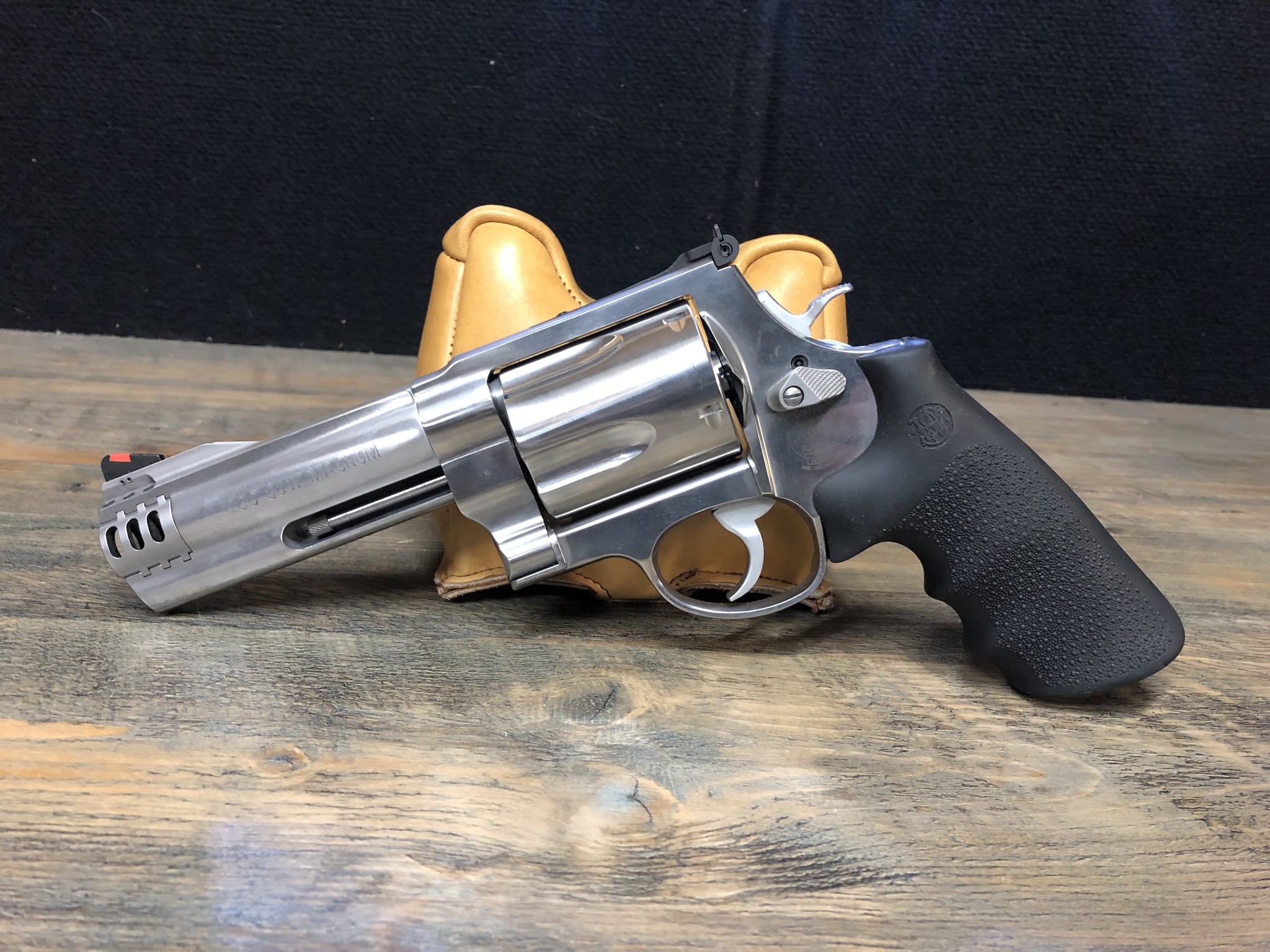 Smith Wesson Model 460xvr 460 S W C 778 Corlane Sporting Goods Ltd Smith Wesson Model 460xvr 460 S W C 778 Corlane Sporting Goods Ltd
