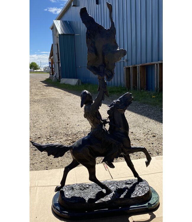 Remington Fredrick Remington Buffalo Signal Limited Edition 18/100 Statue C-4470