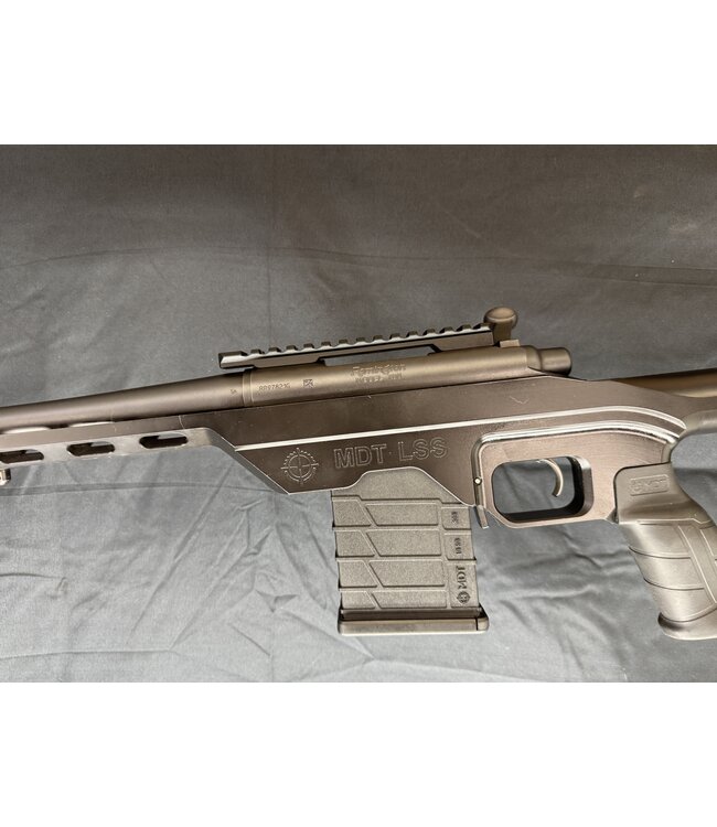 Remington 700 243 Win G#5050 - 19in - 10rd - Bolt