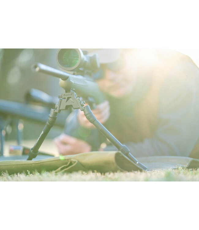 Swagger Sea12 Extreme Angle Extendable Bipod 9-12in Black