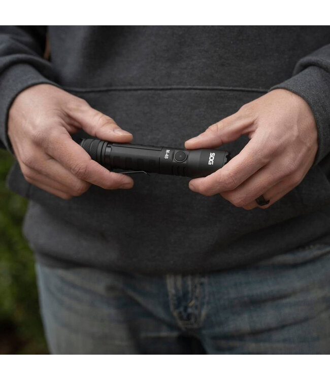 M-48 LED Flashlight 2500 Lumens