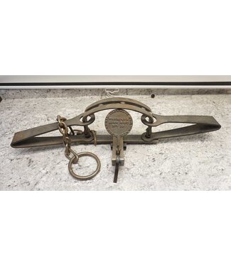 Mackenzie Disctrict Fur Co. Bear Trap C-5001