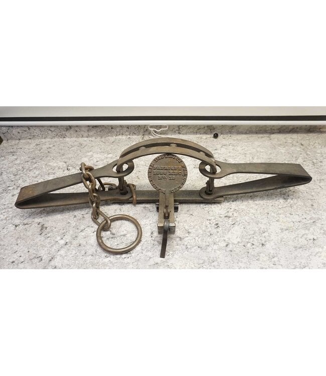 Mackenzie Disctrict Fur Co. Bear Trap C-5001