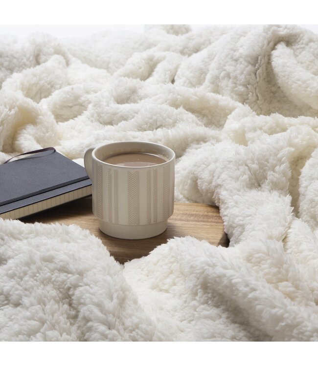 Carstens Plush Throw