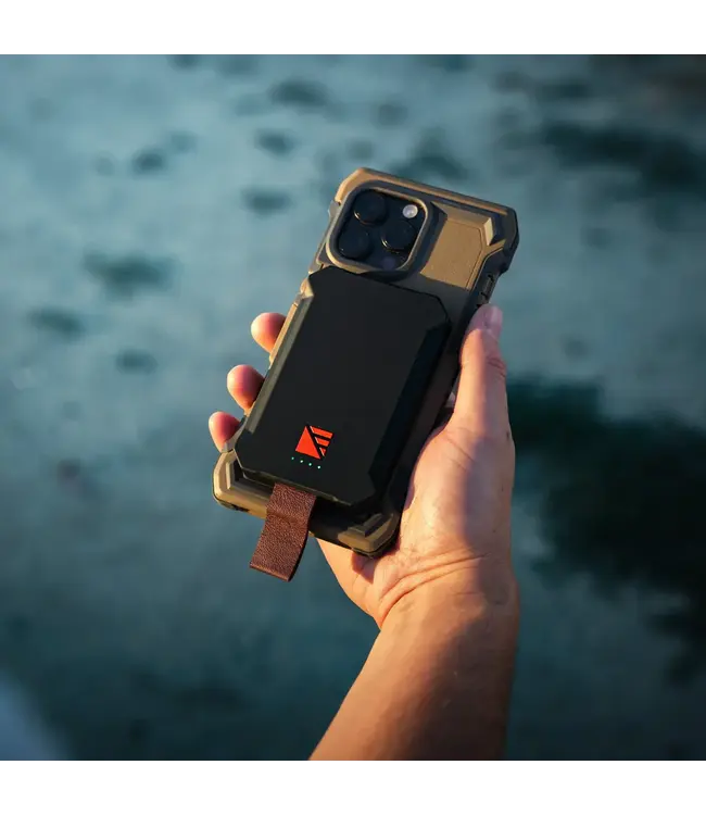 Dark Energy Poseidon Nano Wireless Charger  Black