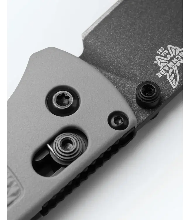 Benchmade Bugout Axs 535BK-08