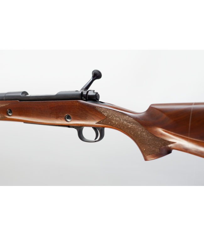 Winchester Model 70 375 H&H w/ Ammo C-5009 - 24in - 3rd - Bolt