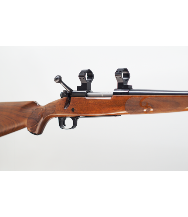 Winchester 70 Featherlight 300 Win Mag w/ 30mm Rings C-5045 - 23.5in - 3rd - Bolt - Cond:E