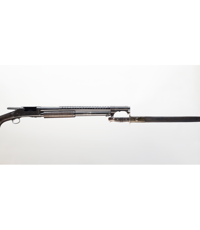 Winchester 1897 12ga w/ Bayonet & Heat Shield C-5093 - 20.5in - 5rd - Pump