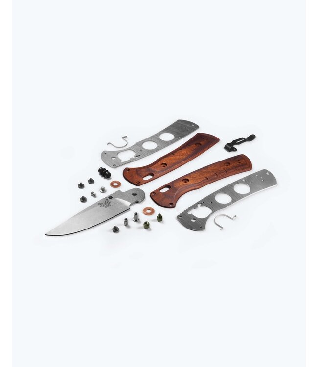 Benchmade Benchmade Slipridge AXS Clip-Point Magnacut Stabilized Wood Maple