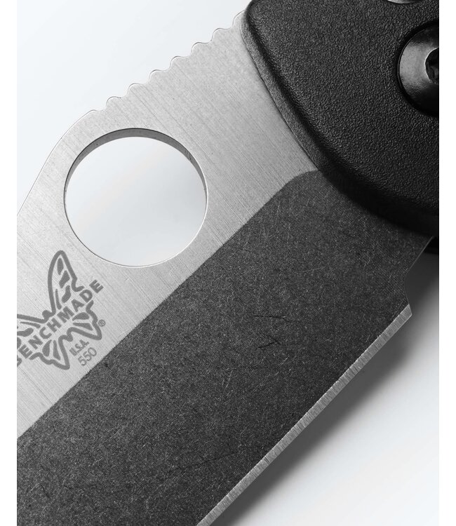Benchmade 550-S30V  Griptilian Axis Hole