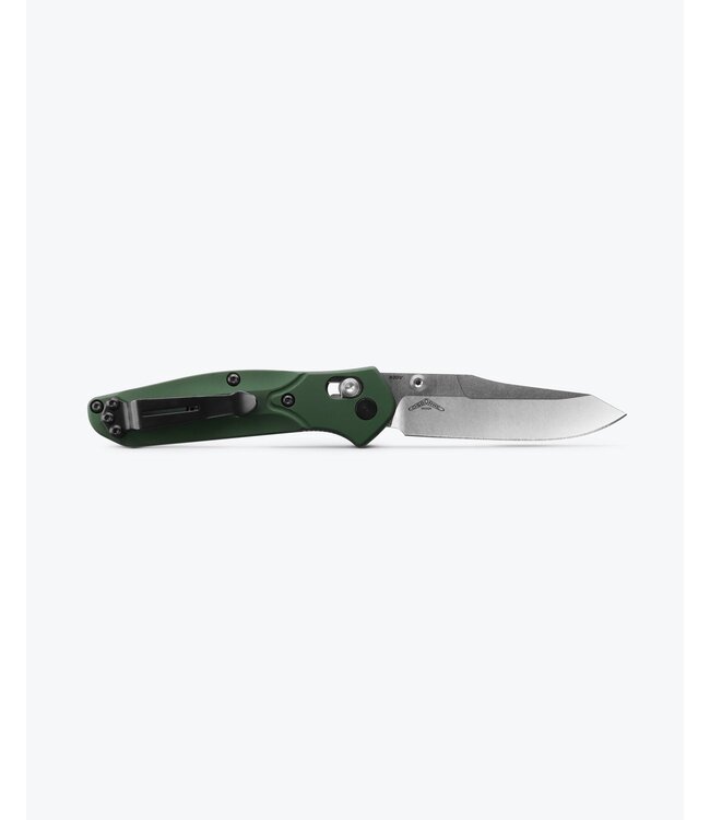 Benchmade 945 Mini Osborne  Axis  Reverse Tanto Green