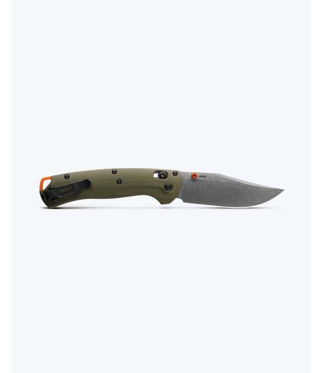 Benchmade Taggedout Axis Clip Point