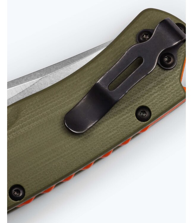 Benchmade Taggedout Axis Clip Point