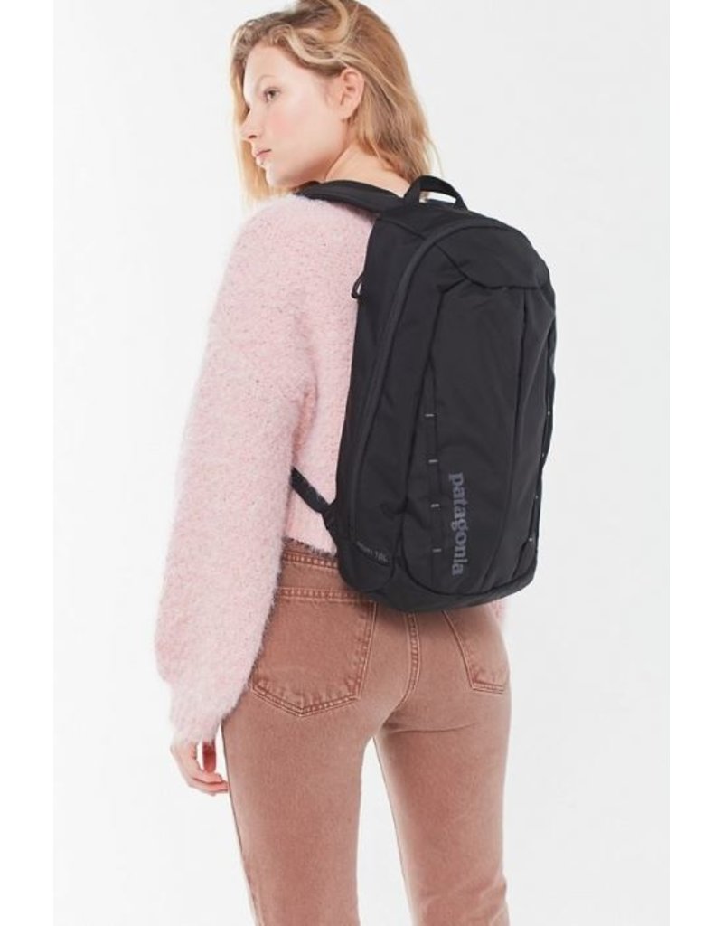 atom pack 18l patagonia